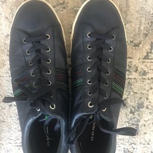 Pail Smith men’s shoes. Excellent condition